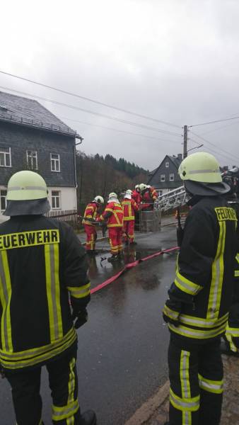 Brand Mehrzweckgebäude in Wurzbach_IMG-20171125-WA0005.jpg